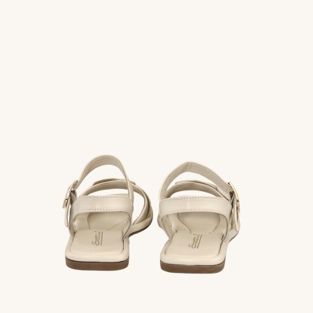 Women sandals