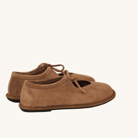 women court shoes
