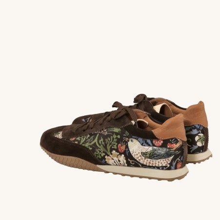 women court shoes
