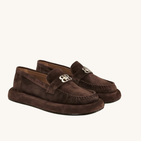 women court shoes