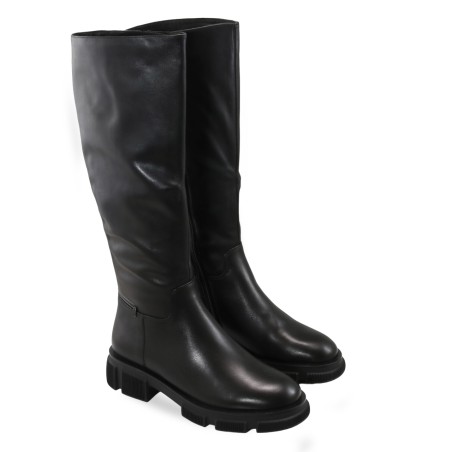 Black colour women winter shoes