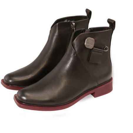 Black colour women ankle boots