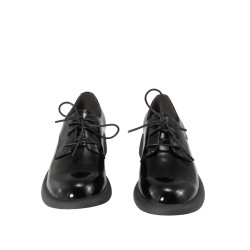 women court shoes