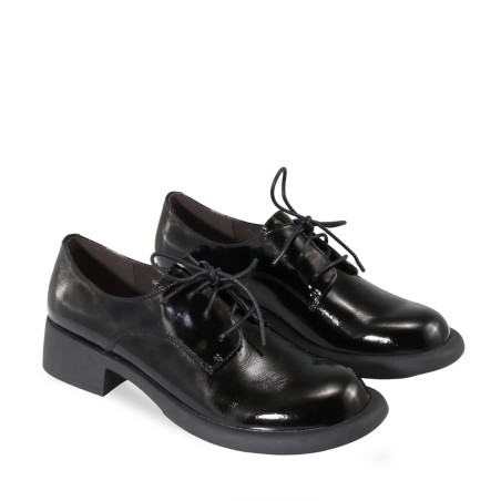 women court shoes