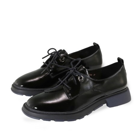 women court shoes