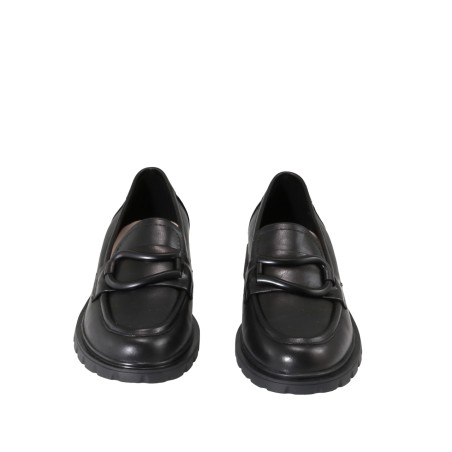women court shoes