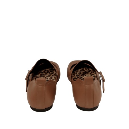 women court shoes