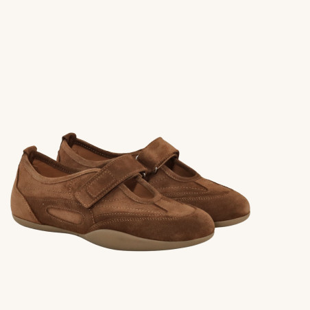 women court shoes