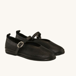 women leisure shoes