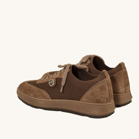 women court shoes