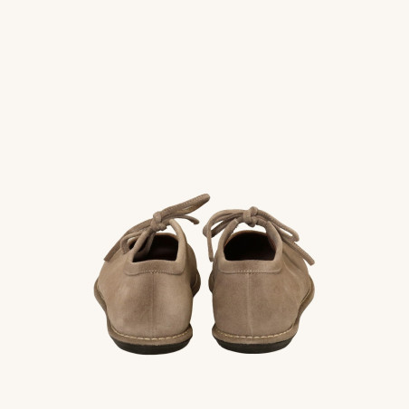 women court shoes