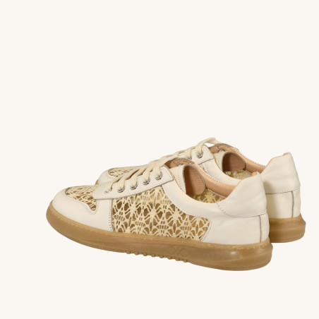 women leisure shoes