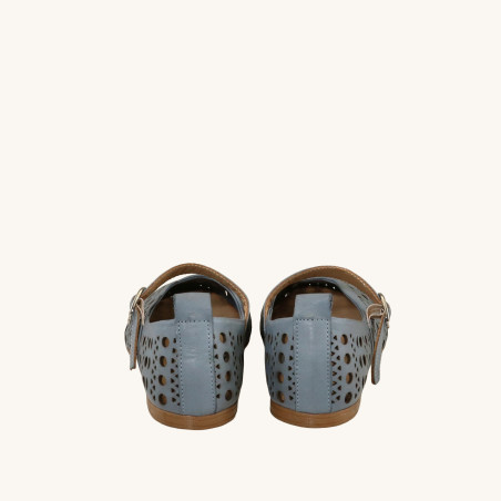 women leisure shoes