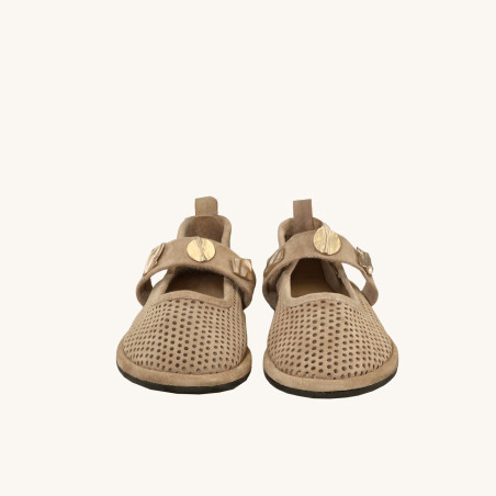 women leisure shoes