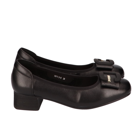 women court shoes
