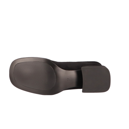 women leisure shoes